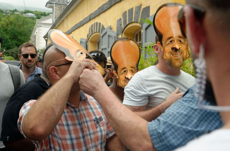 Emmanuel Macron a La Reunion