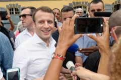 Emmanuel Macron a La Reunion
