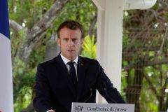President Macron at Reunion-President Macron a La Reunion