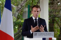 President Macron at Reunion-President Macron a La Reunion