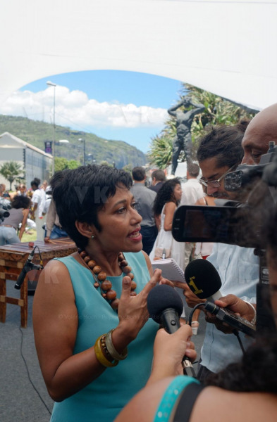 Commémoration de l'abolition de l'esclavage avec la MOM Ericka Bareigts