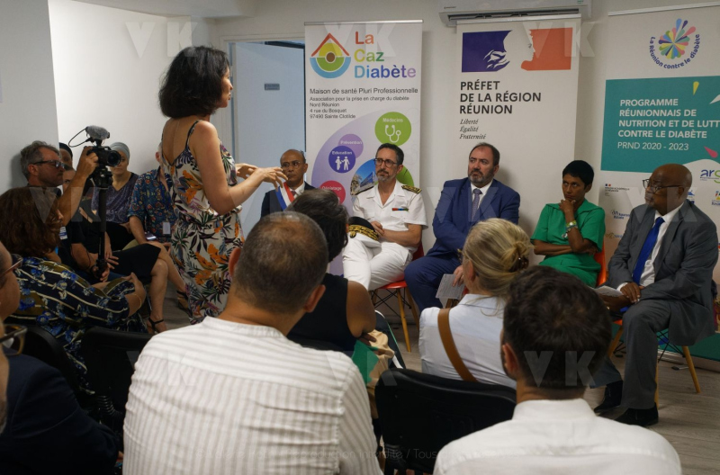 Francois BRAUN, ministre de la sante,  en deplacement a La Reunion