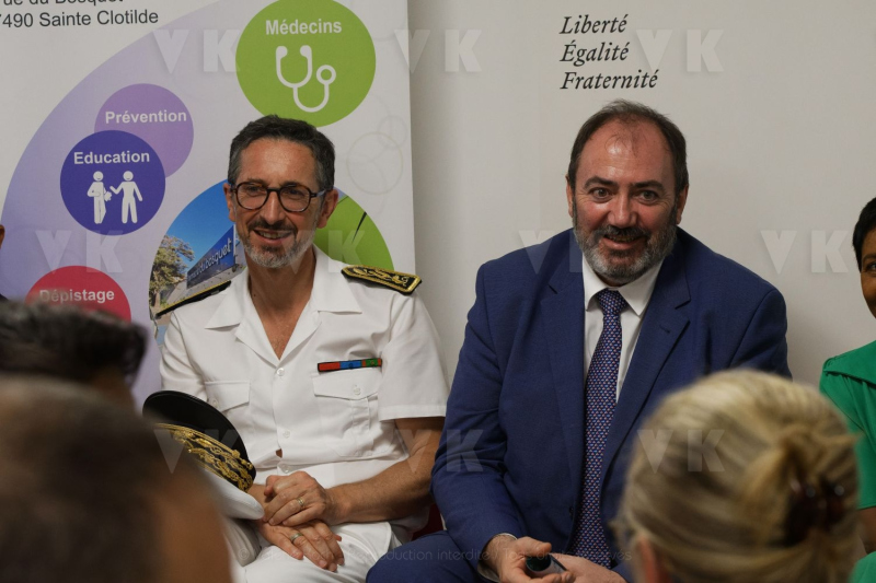 Francois BRAUN, ministre de la sante,  en deplacement a La Reunion
