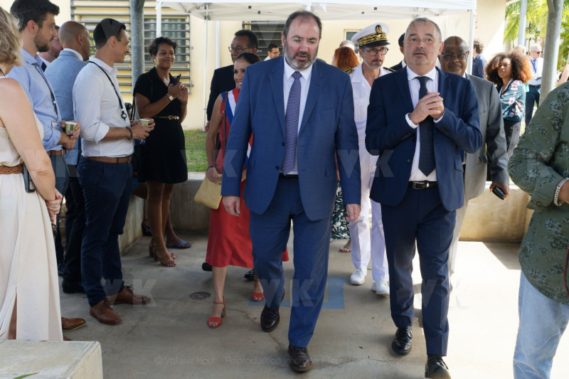 Francois BRAUN, ministre de la sante,  en deplacement a La Reunion