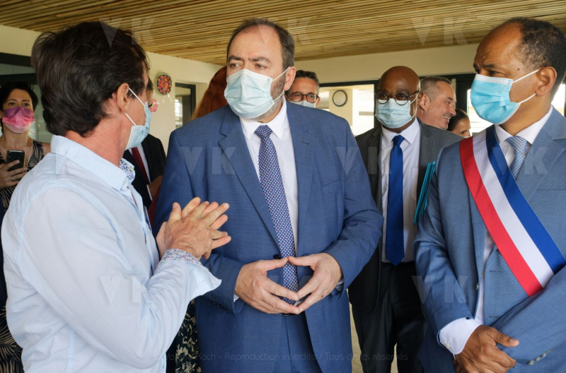 Francois BRAUN, ministre de la sante,  en deplacement a La Reunion