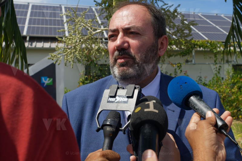 Francois BRAUN, ministre de la sante,  en deplacement a La Reunion
