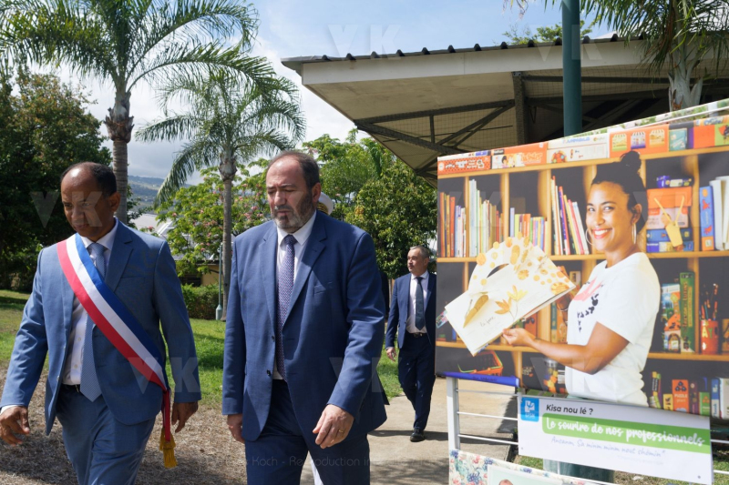 Francois BRAUN, ministre de la sante,  en deplacement a La Reunion