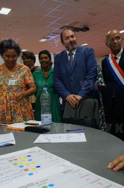 Francois BRAUN, ministre de la sante,  en deplacement a La Reunion