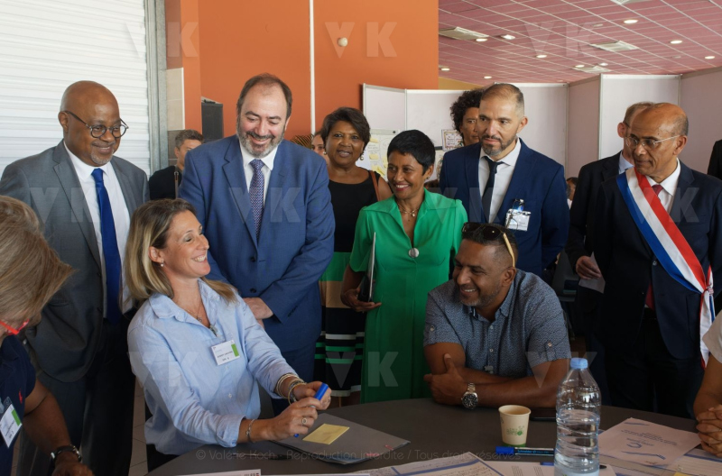 Francois BRAUN, ministre de la sante,  en deplacement a La Reunion