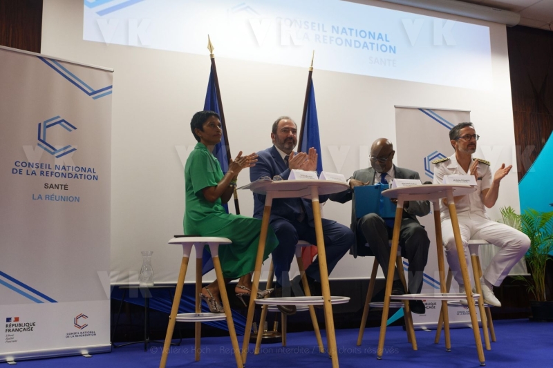 Francois BRAUN, ministre de la sante,  en deplacement a La Reunion