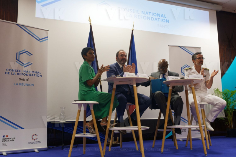 Francois BRAUN, ministre de la sante,  en deplacement a La Reunion