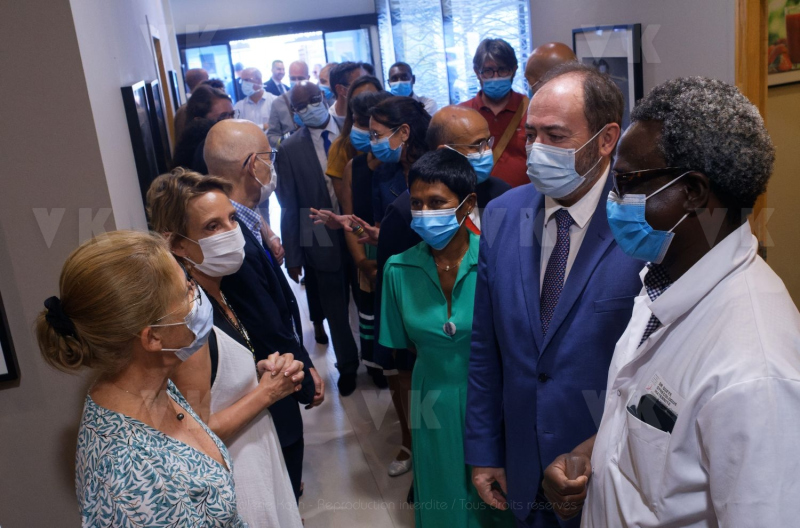 Francois BRAUN, ministre de la sante,  en deplacement a La Reunion