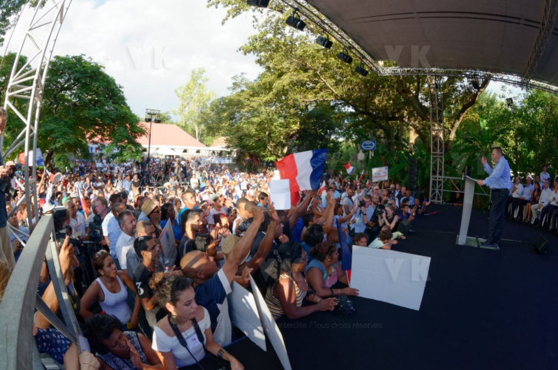 Francois Fillon a La Reunion