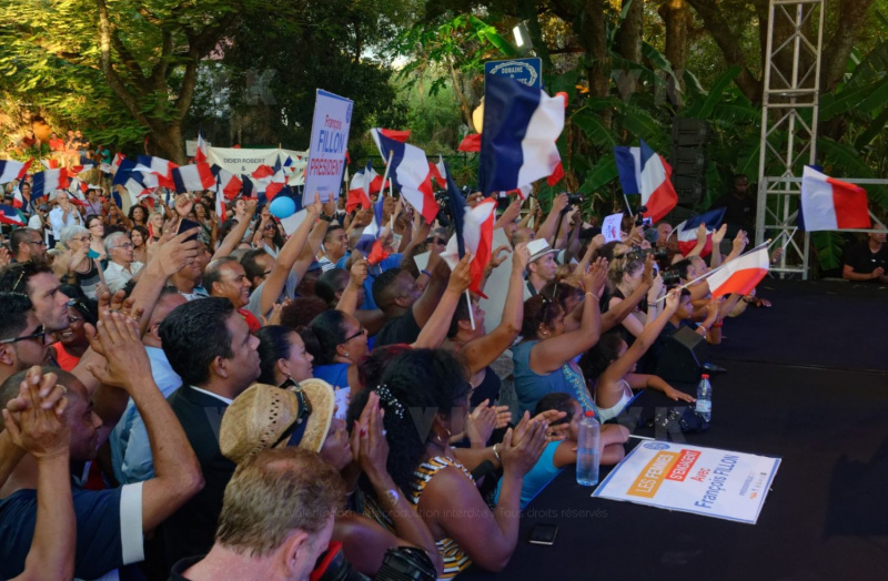 Francois Fillon a La Reunion