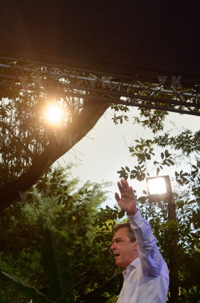 Francois Fillon a La Reunion