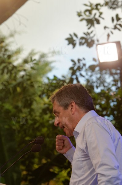 Francois Fillon a La Reunion