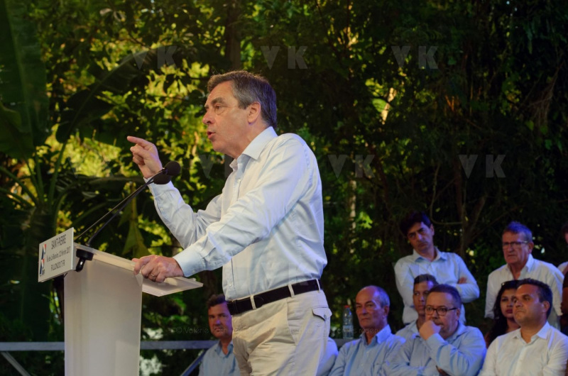 Francois Fillon a La Reunion