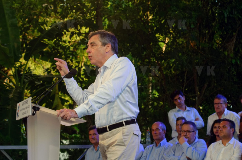 Francois Fillon a La Reunion
