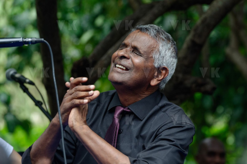 Francois Fillon a La Reunion