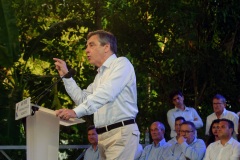 Francois Fillon a La Reunion