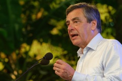 Francois Fillon a La Reunion