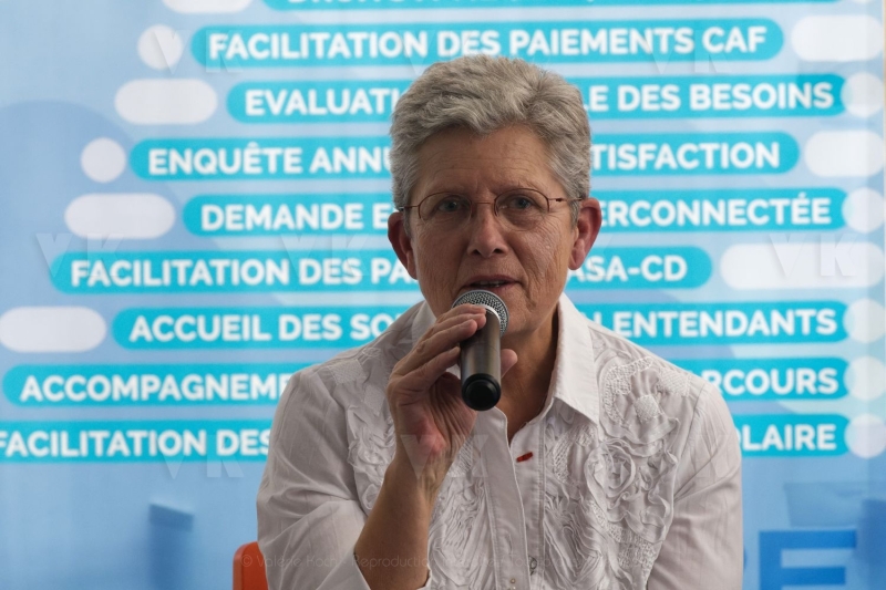Deplacement Genevieve DARRIEUSSECQ a la Reunion