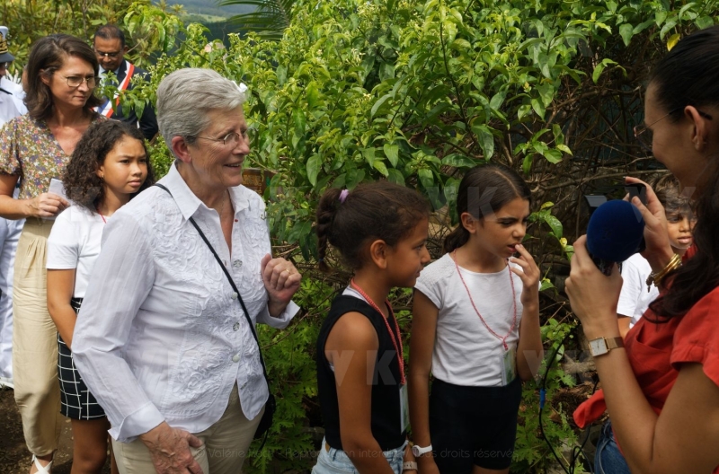 Deplacement Genevieve DARRIEUSSECQ a la Reunion