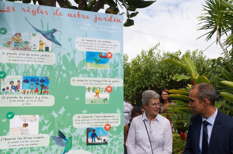 Deplacement Genevieve DARRIEUSSECQ a la Reunion