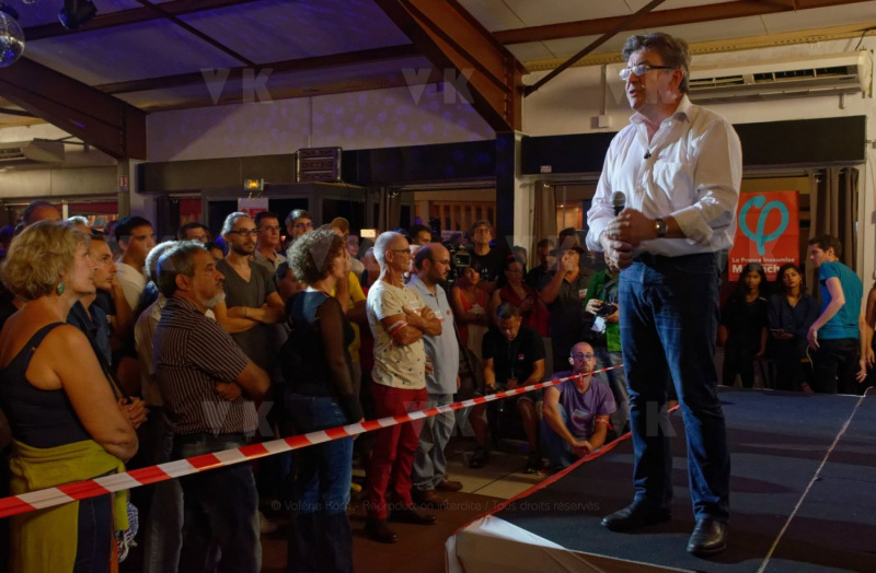Jean-Luc Melenchon, chef de file de la France Insoumise, accompagne par les deputes Mathilde Panot et Daniele Obono, a tenu une reunion publique au restaurant La Cocoteraie a Saint-Andre, devant plus de 500 personnes et en presence des deputes reunionnais Jean-Hugues Ratenon et Younous Omarjee. Jean-Luc Melenchon, leader of France Insoumise, accompanied by the deputies Mathilde Panot and Daniele Obono, held a public meeting at the restaurant La Cocoteraie in Saint-Andre, in front of more than 500 people and with the deputies Jean- Hugues Ratenon and Younous Omarjee from La Reunion.