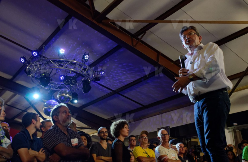Jean-Luc Melenchon, chef de file de la France Insoumise, accompagne par les deputes Mathilde Panot et Daniele Obono, a tenu une reunion publique au restaurant La Cocoteraie a Saint-Andre, devant plus de 500 personnes et en presence des deputes reunionnais Jean-Hugues Ratenon et Younous Omarjee. Jean-Luc Melenchon, leader of France Insoumise, accompanied by the deputies Mathilde Panot and Daniele Obono, held a public meeting at the restaurant La Cocoteraie in Saint-Andre, in front of more than 500 people and with the deputies Jean- Hugues Ratenon and Younous Omarjee from La Reunion.