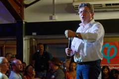 Jean-Luc Melenchon, chef de file de la France Insoumise, accompagne par les deputes Mathilde Panot et Daniele Obono, a tenu une reunion publique au restaurant La Cocoteraie a Saint-Andre, devant plus de 500 personnes et en presence des deputes reunionnais Jean-Hugues Ratenon et Younous Omarjee. Jean-Luc Melenchon, leader of France Insoumise, accompanied by the deputies Mathilde Panot and Daniele Obono, held a public meeting at the restaurant La Cocoteraie in Saint-Andre, in front of more than 500 people and with the deputies Jean- Hugues Ratenon and Younous Omarjee from La Reunion.