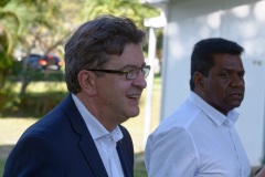 Lors de sa visite dans la commune du Port, Jean-Luc Melenchon est alle se recueillir devant le caveau familial de la famille Verges, avec Pierre Verges (fils de Paul Verges, maire, députe, president de Region, senateur, et chef de file du Parti Communiste  Reunionnais, decede en novembre 2016). Pour cet hommage, il etait accompagne des deputes Mathilde Panot, Danièle Obono et Jean-Hugues Ratenon (FI La Reunion). During his visit in the city of Le Port, Jean-Luc Melenchon has gone to recollect in front of the Verges family vault, with Pierre Verges (son of Paul Verges, mayor, deputy, president of Region, senator, of the Reunion's Communist Party, died in November 2016). For this tribute, he was accompanied by Mathilde Panot, Daniele Obono and Jean-Hugues Ratenon (FI La Reunion).