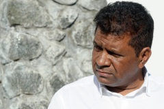 Lors de sa visite dans la commune du Port, Jean-Luc Melenchon est alle se recueillir devant le caveau familial de la famille Verges, avec Pierre Verges (fils de Paul Verges, maire, députe, president de Region, senateur, et chef de file du Parti Communiste  Reunionnais, decede en novembre 2016). Pour cet hommage, il etait accompagne des deputes Mathilde Panot, Daniele Obono et Jean-Hugues Ratenon (FI La Reunion)(sur la photo). During his visit in the city of Le Port, Jean-Luc Melenchon has gone to recollect in front of the Verges family vault, with Pierre Verges (son of Paul Verges, mayor, deputy, president of Region, senator, of the Reunion's Communist Party, died in November 2016). For this tribute, he was accompanied by Mathilde Panot, Daniele Obono and Jean-Hugues Ratenon (FI La Reunion) (on this picture).