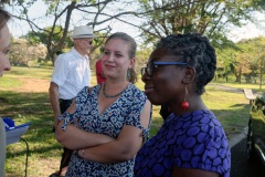 Lors de sa visite dans la commune du Port, Jean-Luc Melenchon est alle se recueillir devant le caveau familial de la famille Verges, avec Pierre Verges (fils de Paul Verges, maire, députe, president de Region, senateur, et chef de file du Parti Communiste  Reunionnais, decede en novembre 2016). Pour cet hommage, il etait accompagne des deputes Mathilde Panot, Danièle Obono et Jean-Hugues Ratenon (FI La Reunion). During his visit in the city of Le Port, Jean-Luc Melenchon has gone to recollect in front of the Verges family vault, with Pierre Verges (son of Paul Verges, mayor, deputy, president of Region, senator, of the Reunion's Communist Party, died in November 2016). For this tribute, he was accompanied by Mathilde Panot, Daniele Obono and Jean-Hugues Ratenon (FI La Reunion).