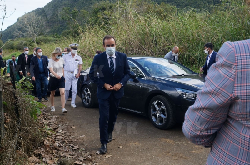 La biodiversite de La Reunion au programme de Sebastien Lecornu et Berangere Abba. The biodiversity of La Reunion on the program of Sebastien Lecornu and Berangere Abba