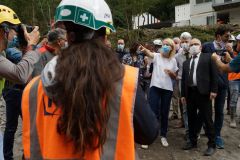 Chantier du barrage du Bras de la Plaine, avec Berangere Abba, secretaire d'Etat chargee de la biodiversite aupres de la ministre de la transition ecologique. Bras de la Plaine dam construction site, with Berangere Abba, State Secretary in charge of biodiversity with the Minister of Ecological Transition