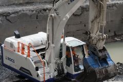 Chantier du barrage du Bras de la Plaine, avec Berangere Abba, secretaire d'Etat chargee de la biodiversite aupres de la ministre de la transition ecologique. Bras de la Plaine dam construction site, with Berangere Abba, State Secretary in charge of biodiversity with the Minister of Ecological Transition
