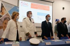 Rentre scolaire a La Reunion pour le ministre de l'Outremer Sebastien Lecornu - Back to school in La Reunion for French overseas minister Sebastien Lecornu