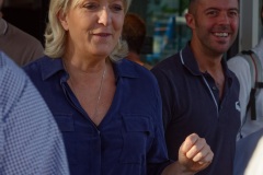 Conference de presse de Marine Le Pen a La Reunion