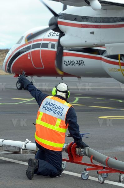 National capacity Securite Civile - Fight against forest fires at Pierrefonds Airport..Presentation of the plan to restore forests destroyed and the material (Pelicandrome, Dash8, vehicles)