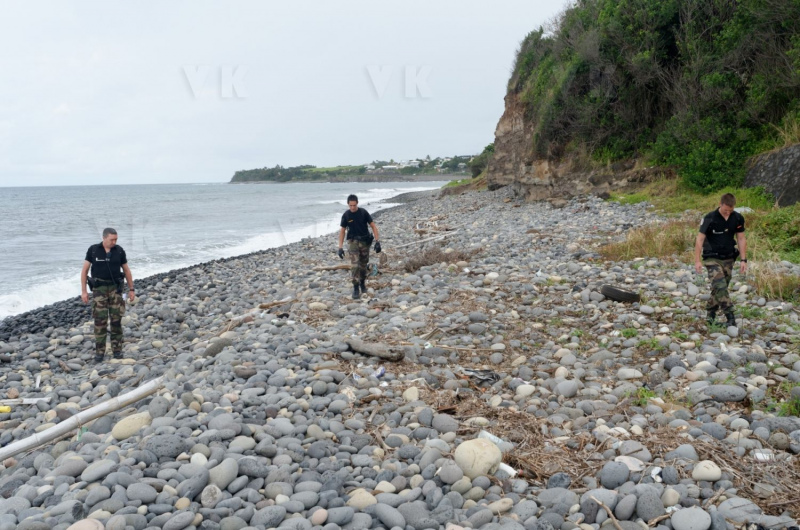 Vol MH370 : patrouilles a pied de gendarmerie pour les recherche de debris | 08-2015