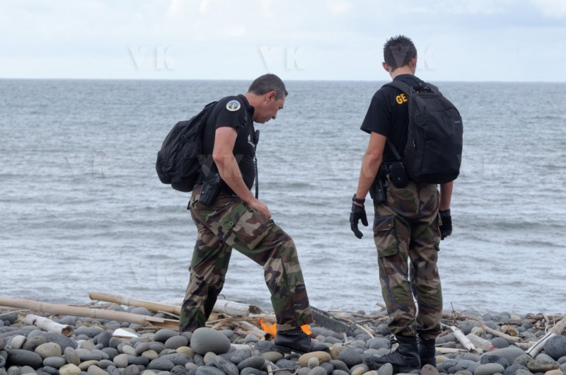 Vol MH370 : patrouilles a pied de gendarmerie pour les recherche de debris | 08-2015