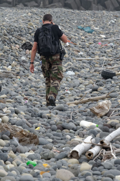 Vol MH370 : patrouilles a pied de gendarmerie pour les recherche de debris | 08-2015