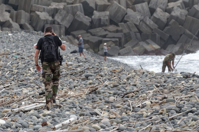 Vol MH370 : patrouilles a pied de gendarmerie pour les recherche de debris | 08-2015