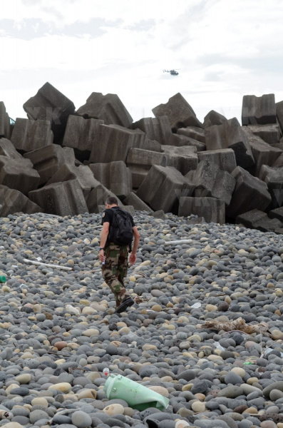 Vol MH370 : patrouilles a pied de gendarmerie pour les recherche de debris | 08-2015