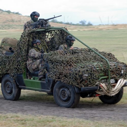 Exercice militaire parachutistes 2e RPIMa © Valérie Koch - Reproduction interdite / Tous droits réservés