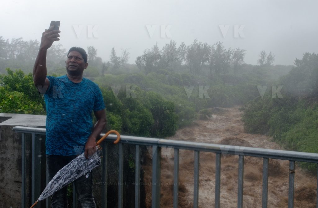 Forte tempete tropicale Berguitta © Valérie Koch - Reproduction interdite / Tous droits réservés