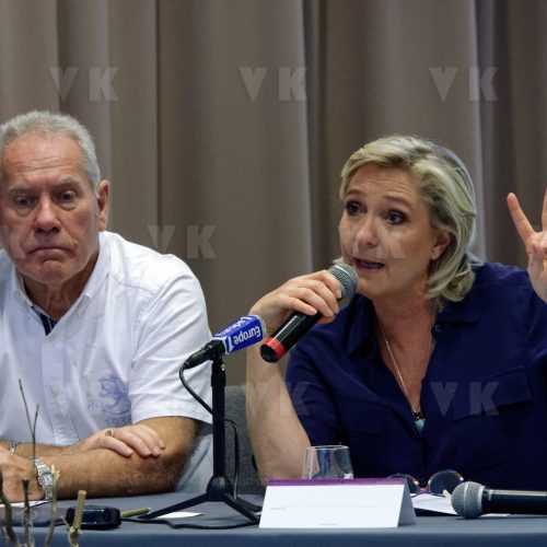 Conference de presse de Marine Le Pen a La Reunion © Valérie Koch - Reproduction interdite / Tous droits réservés